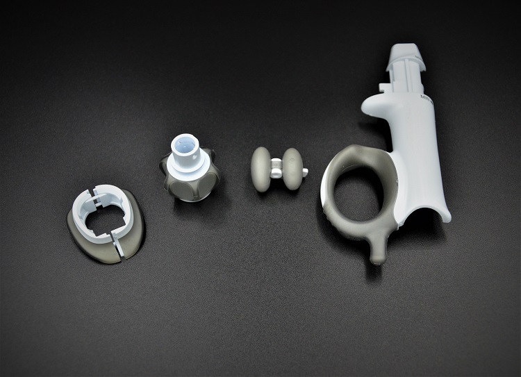 19医疗橡塑制品Medical rubber parts.jpg